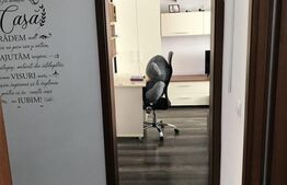 Apartament 3 camere, 80 mp, etaj intermediar, Tractorul