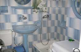 Vanzare 4 camere, decomandat,95 mp, 2 boxe la subsol, parcare, zona P-ta Cipariu