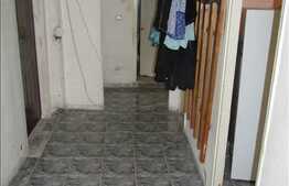 De vanzare 2 camere, compartimentare decomandata, 52 mp utili, zona Dambovitei