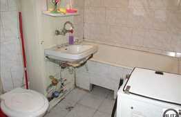 De vanzare 2 camere, compartimentare decomandata, 52 mp utili, zona Dambovitei