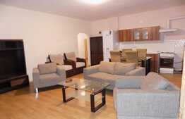 Inchiriere 3 camere, 87 mp, in imobil nou tip vila, zona strazii Bacovia