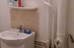 Apartament 4 camere, 85 mp, decomandat, etaj intermediar, zona strazii Parang