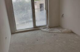 Apartament de 3 camere, 70 mp, parcare, zona străzii Uliului