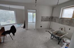 Apartament de 3 camere, 70 mp, parcare, zona străzii Uliului