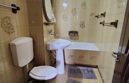 Apartament de 3 camere, decomandat, 67mp, 2 balcoane, zona Campului