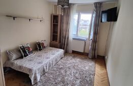 Apartament de 3 camere, decomandat, 67mp, 2 balcoane, zona Campului