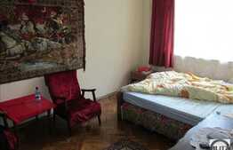 Apartament 2 camere, 58 mp, imobil tip casa/vila, parcare zona strazii Decebal