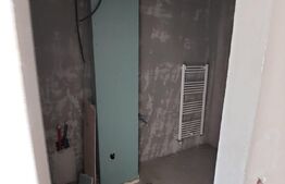 Apartament de 3 camere, lift, parcare, zona Lidl