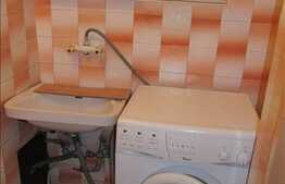 3 camere, decomandat, 76 mp utili, 3 balcoane, garaj, boxa, zona Piata Marasti!