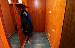 Garsoniera de 38 mp, etaj intermediar, parcare, zona Florilor