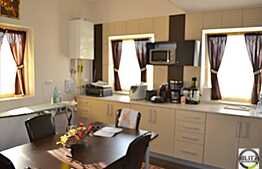 Vanzare apartament cu scara interioara, mobilat, utilat in zona Real