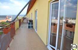 Vanzare apartament cu scara interioara, mobilat, utilat in zona Real