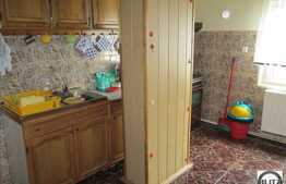 De vanzare apartament cu 2 camere, 56,21 mp utili, semidecomandat, zona BRD!