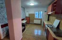 Apartament 3 camere, 75 mp, decomandat, balcoane, zona OMV
