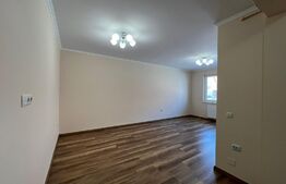 Apartament 2 camere, 43 mp, nemobilat, parcare, zona Eroilor