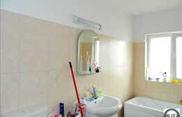 Vanzare 1 camera, 40.5 mp, imobil NOU plus loc de parcare