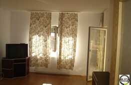 Vanzare apartament cu 2 camere, zona Sighisoarei. Loc de parcare si boxa!