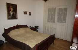 Apartament cu 3 camere, 73 mp, decomandat, zona strazii Bucuresti