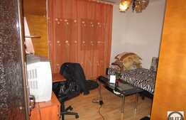 Apartament cu 3 camere, 73 mp, decomandat, zona strazii Bucuresti