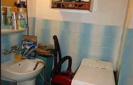 Apartament cu 3 camere, 73 mp, decomandat, zona strazii Bucuresti