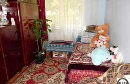 De vanzare 3 camere, 65 mp utili, decomandat, zona strazii Parang!