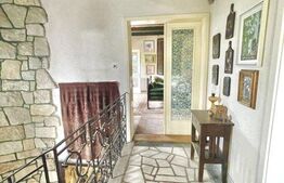 Exclusiv! Casa cu arhitectura medievala, 200 mp utili, 500 mp teren, Gheorgheni