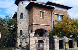 Exclusiv! Casa cu arhitectura medievala, 200 mp utili, 500 mp teren, Gheorgheni