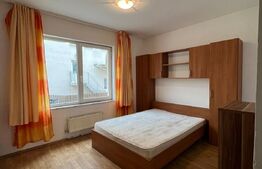 Oportunitate! Apartament 3 camere semidecomandat, 58 mp, parcare, zona Sesul de Sus