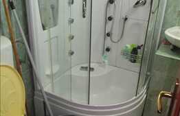 Apartament 4 camere, decomandat, 80 mp, loc parcare, boxa, zona Piata Marasti!