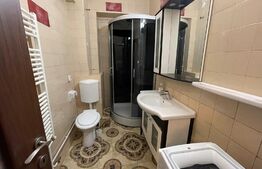 Apartament 3 camere, decomandat, 80 mp, parcare, zona Catedralei