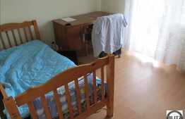 Apartament 3 camere, decomandat, 67 mp utili, parcare, boxa, zona Piata Marasti!