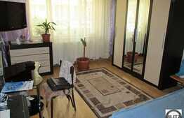 Vanzare 3 camere decomandate, imobil izolat exterior, 65,8 mp, boxa la subsol.