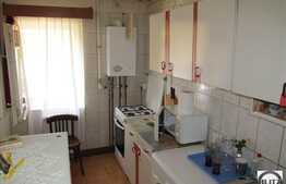 Vanzare 3 camere decomandate, imobil izolat exterior, 65,8 mp, boxa la subsol.