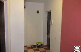 Mansarda de vanzare, 2 camere, 48 mp, cu loc de parcare, zona Forilor!