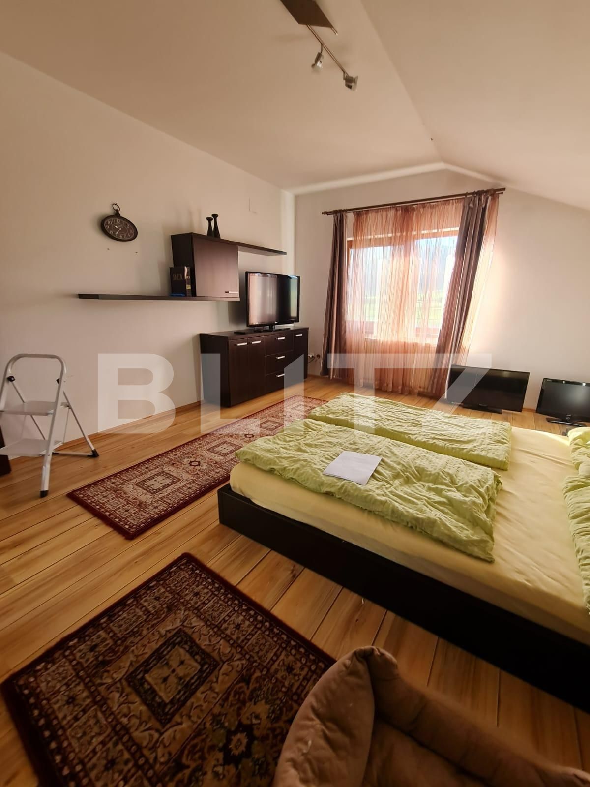 Casa de închiriat 4 camere Exterior Vest - 98846CI | BLITZ Cluj-Napoca | Poza9