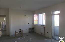 Vanzare 4 camere, semifinisat, 83 mp, acces facil! Loc de parcare cu CF!