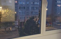 Apartament 3 camere, 55 mp, decomandat, zona Scriitorilor