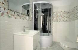 Duplex 145 mp, 5 camere, curte 250 mp, parcare, zona B-dul Muncii