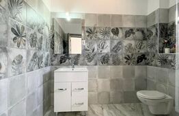 Duplex 145 mp, 5 camere, curte 250 mp, parcare, zona B-dul Muncii