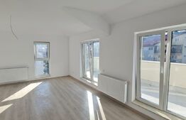 Apartament de 3 camere, 75 mp, terasa, parcare, zona Eroilor