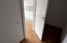 Apartament 3 camere, finisat, 70 mp, parcare, zona Cetății 