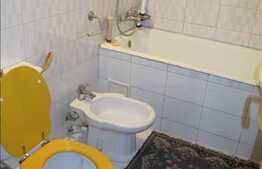 Vanzare 3 camere, 65,14 mp, decomandat, boxa la subsol, zona Expo Transilvania!