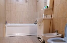 Apartament 2 camere , spatios , zona centrala.