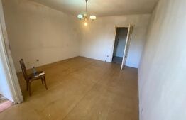 Garsoniera de 32 mp, balcon, etaj intermediar, zona Piata Flora