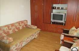 De vanzare 2 camere, decomandat, 60 mp utili, 1 boxa la subsol, zona BRD!