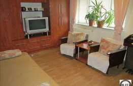 De vanzare 2 camere, decomandat, 60 mp utili, 1 boxa la subsol, zona BRD!