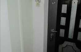 De vanzare 2 camere, decomandat, 50 mp utili, etaj intermediar, zona IRA!