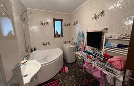 Apartament 3 camere, 68 mp, 3 balcoane, garaj, zona Subcetate