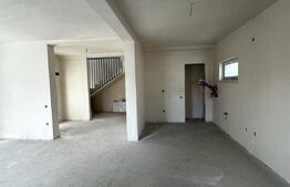 Duplex cu 4 camere semifinisat ,94 mp utili ,zona Avram Iancu