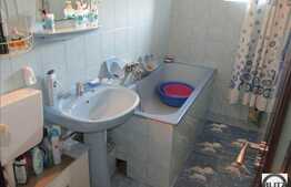 De vanzare 4 camere, decomandat, 94 mp util, etaj intermediar, zona Iulius Mall!